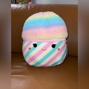 BNWT 7.5 INCH SQUISHMALLOW - BEVIN THE SNOWCONE